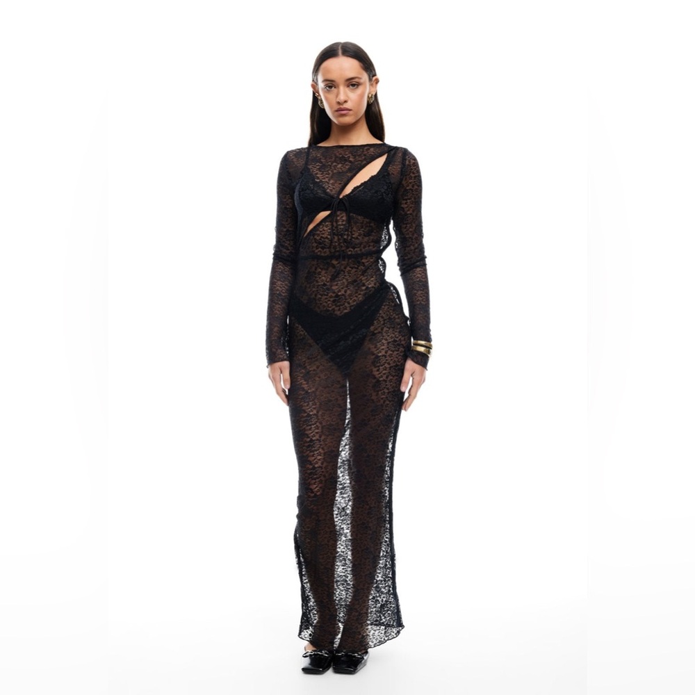 NWT - LIONESS FEVER LACE MAXI DRESS in ONYX